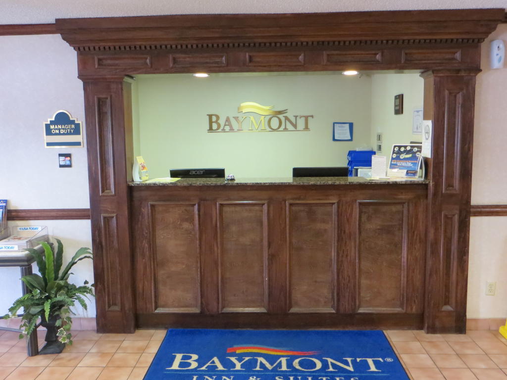 Baymont By Wyndham Kalamazoo West Экстерьер фото